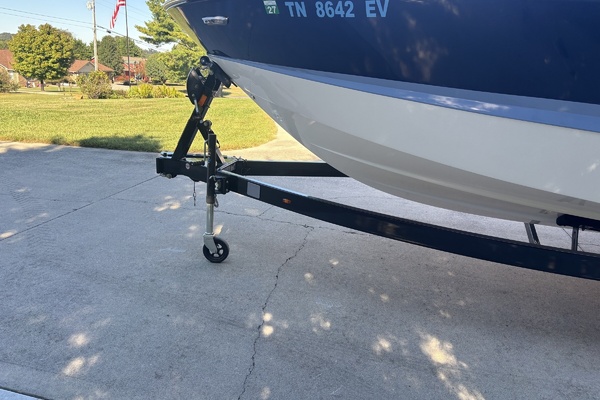 24ft Chaparral Yacht For Sale