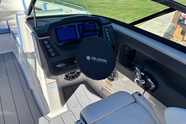 24ft Chaparral Yacht For Sale
