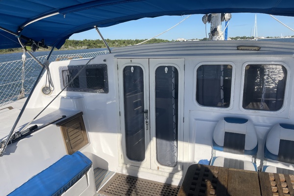 Eloira 39ft Privilege Yacht For Sale