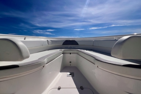 32ft Edgewater Yacht For Sale