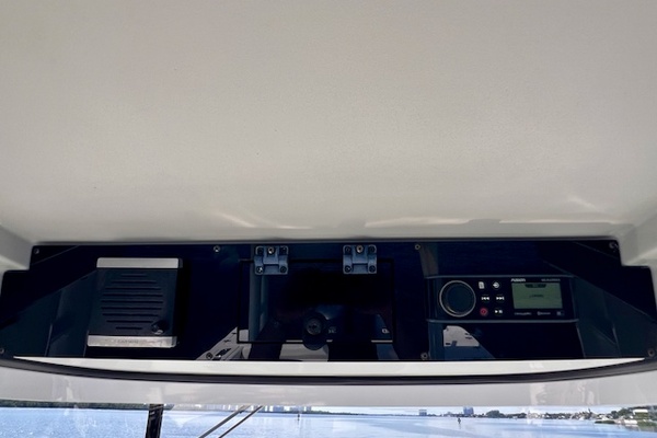 32ft Edgewater Yacht For Sale