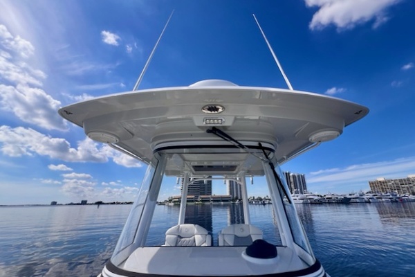 32ft Edgewater Yacht For Sale