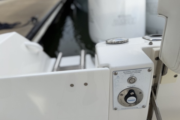 26ft Edgewater Yacht For Sale