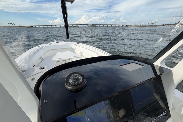 26ft Edgewater Yacht For Sale