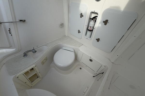 26ft Edgewater Yacht For Sale
