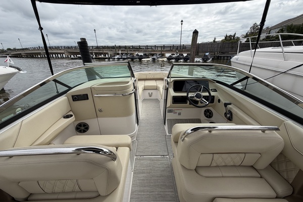 26ft Regal Yacht For Sale
