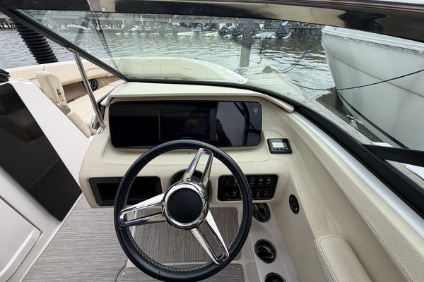26ft Regal Yacht For Sale