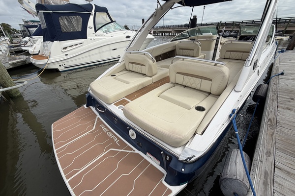 26ft Regal Yacht For Sale