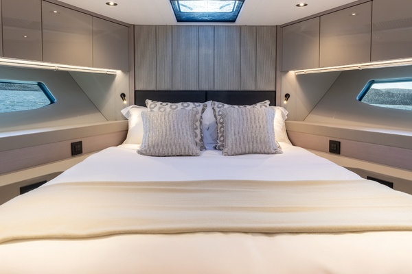 56ft Sunseeker Yacht For Sale