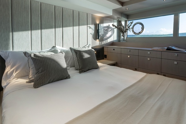 56ft Sunseeker Yacht For Sale