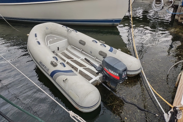 Hallberg-Rassy 43 Yacht For Sale