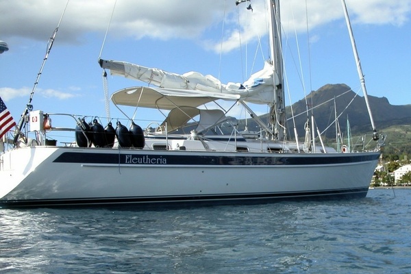 2004 Hallberg-Rassy 43