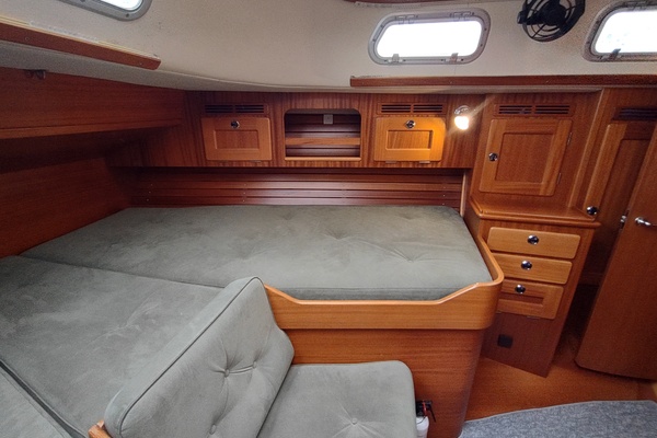 ELEUTHERIA 43ft Hallberg Rassy Yacht For Sale