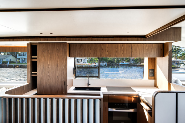 2025Azimut 72 ft Fly 72