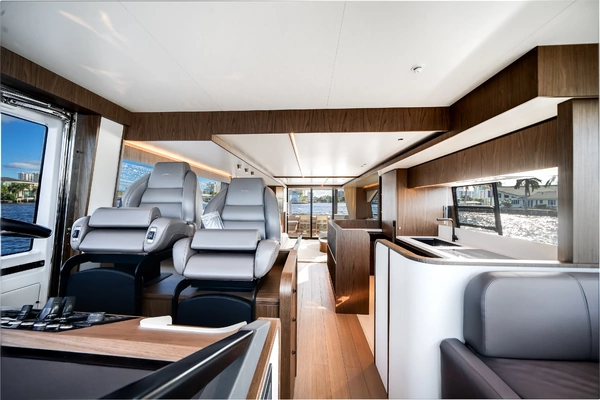 Azimut Fly 72 Yacht For Sale
