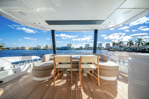 2025Azimut 72 ft Fly 72