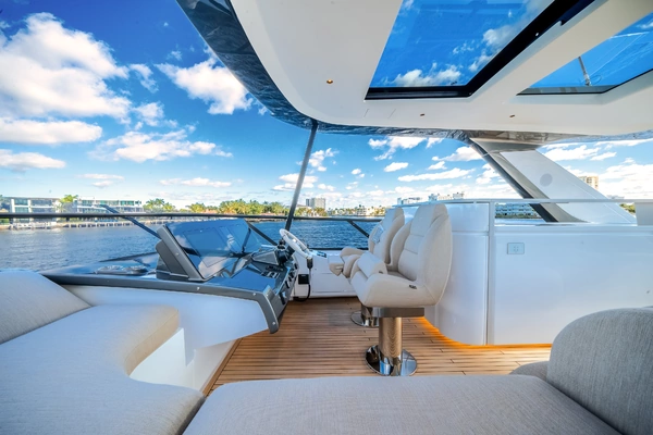 Azimut Fly 72 Yacht For Sale