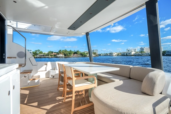 Azimut Fly 72 Yacht For Sale