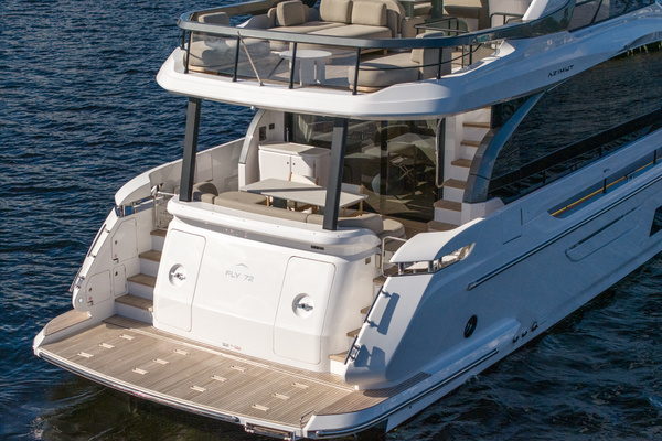 2025Azimut 72 ft Fly 72