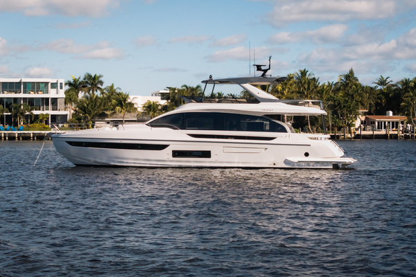 2025Azimut 72 ft Fly 72