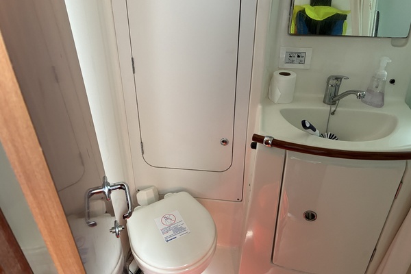 LunaYSol 37ft Beneteau Yacht For Sale