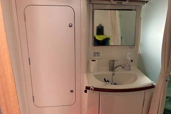 LunaYSol 37ft Beneteau Yacht For Sale