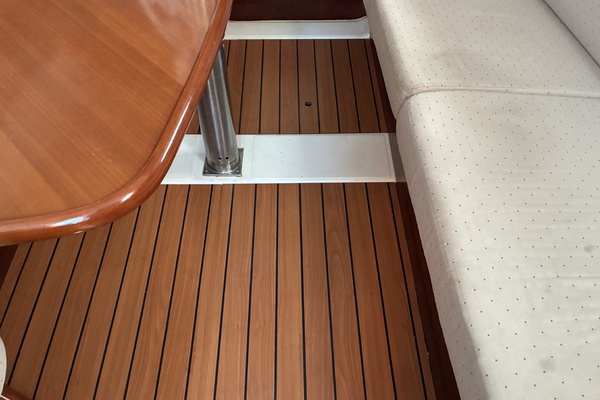 LunaYSol 37ft Beneteau Yacht For Sale