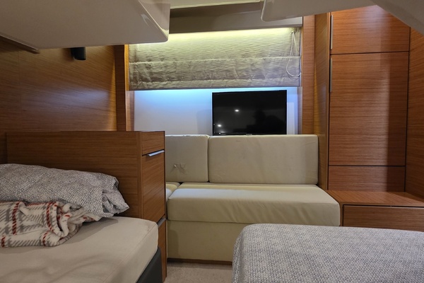 36ft Bavaria Yacht For Sale