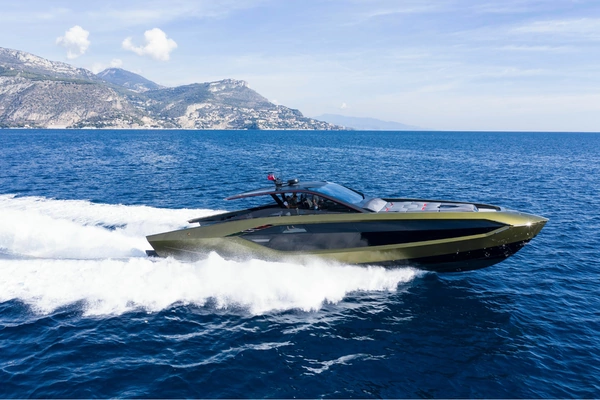 Tecnomar LMB63 Yacht For Sale