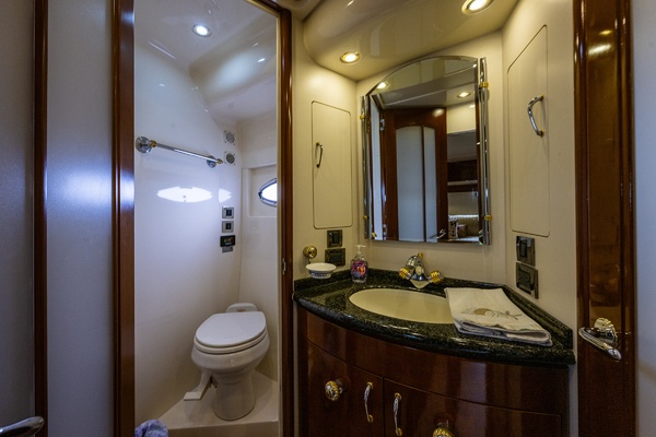 53ft Carver Yacht For Sale