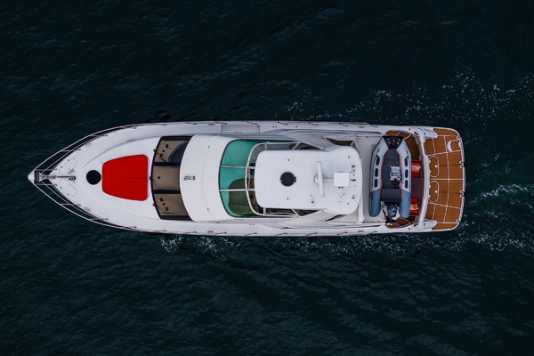 53ft Carver Yacht For Sale