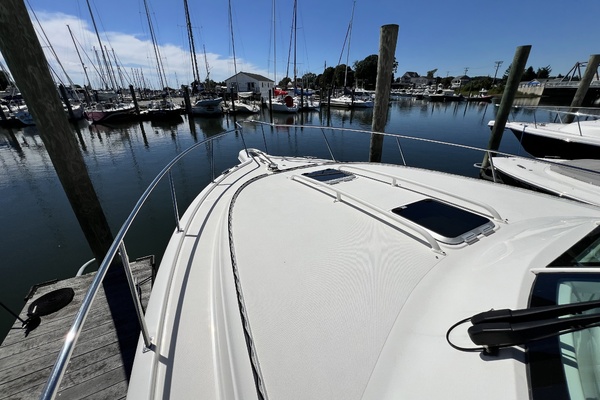 38ft Pursuit Yacht For Sale