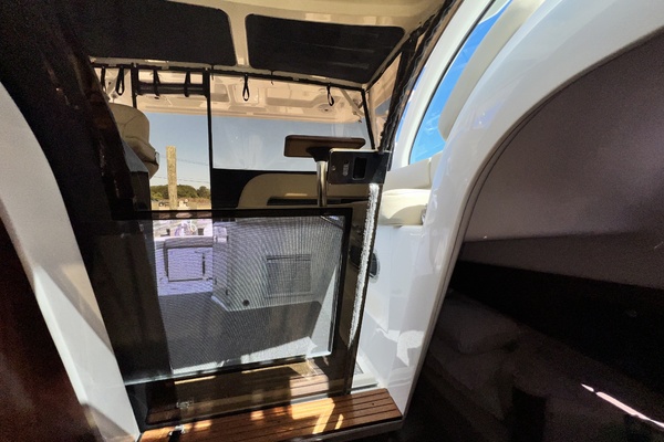 38ft Pursuit Yacht For Sale