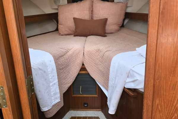 Charley 43ft Mainship Yacht For Sale