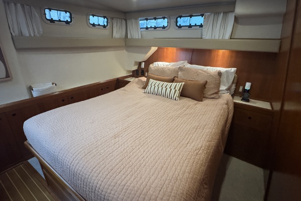 Charley 43ft Mainship Yacht For Sale