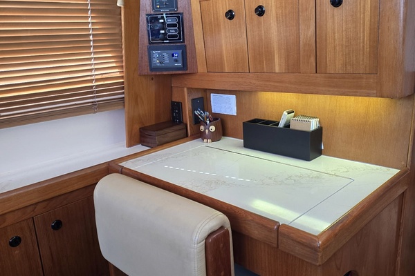 Charley 43ft Mainship Yacht For Sale