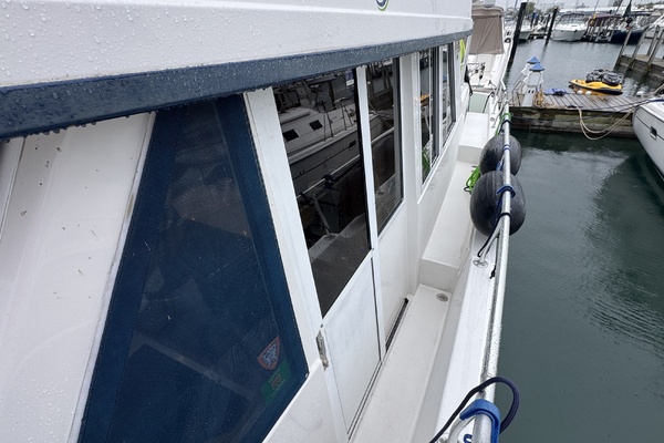 Charley 43ft Mainship Yacht For Sale