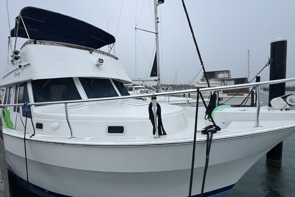 Charley 43ft Mainship Yacht For Sale