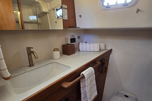 Charley 43ft Mainship Yacht For Sale