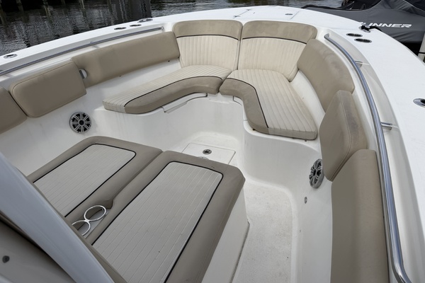 28ft Sea Fox Yacht For Sale