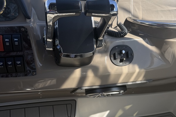 OUR HAVEN 39ft Carver Yacht For Sale