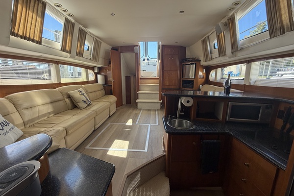 OUR HAVEN 39ft Carver Yacht For Sale