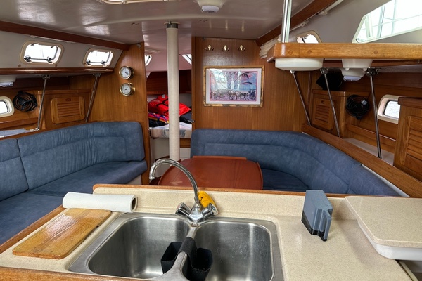 34ft Catalina Yacht For Sale