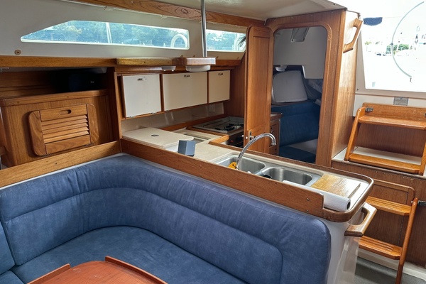 34ft Catalina Yacht For Sale