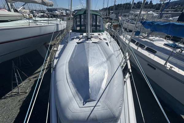 Hunter 420 Yacht For Sale