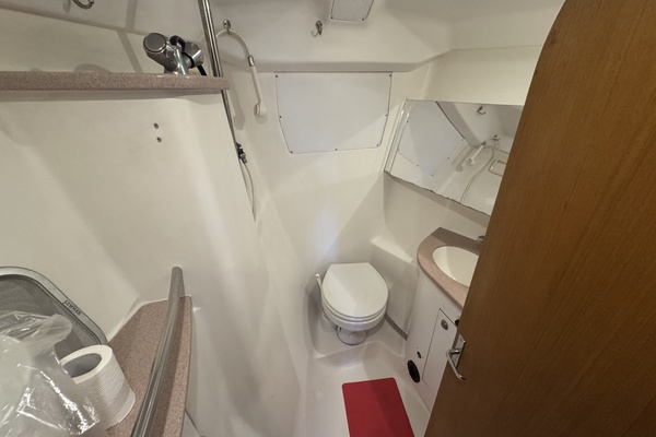 42ft Hunter Yacht For Sale