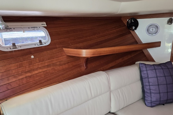 TRUE LOVE 29ft MJM Yacht For Sale