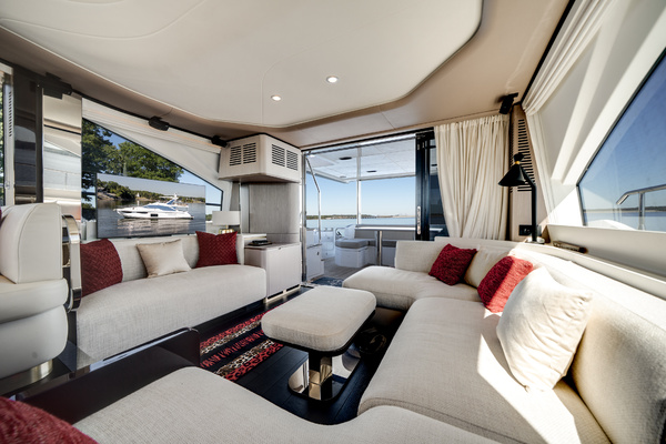 60ft Azimut Yacht For Sale