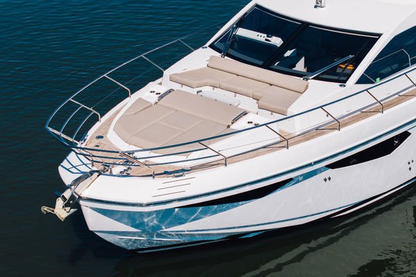 60ft Azimut Yacht For Sale