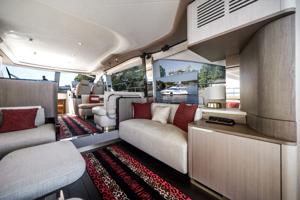 60ft Azimut Yacht For Sale